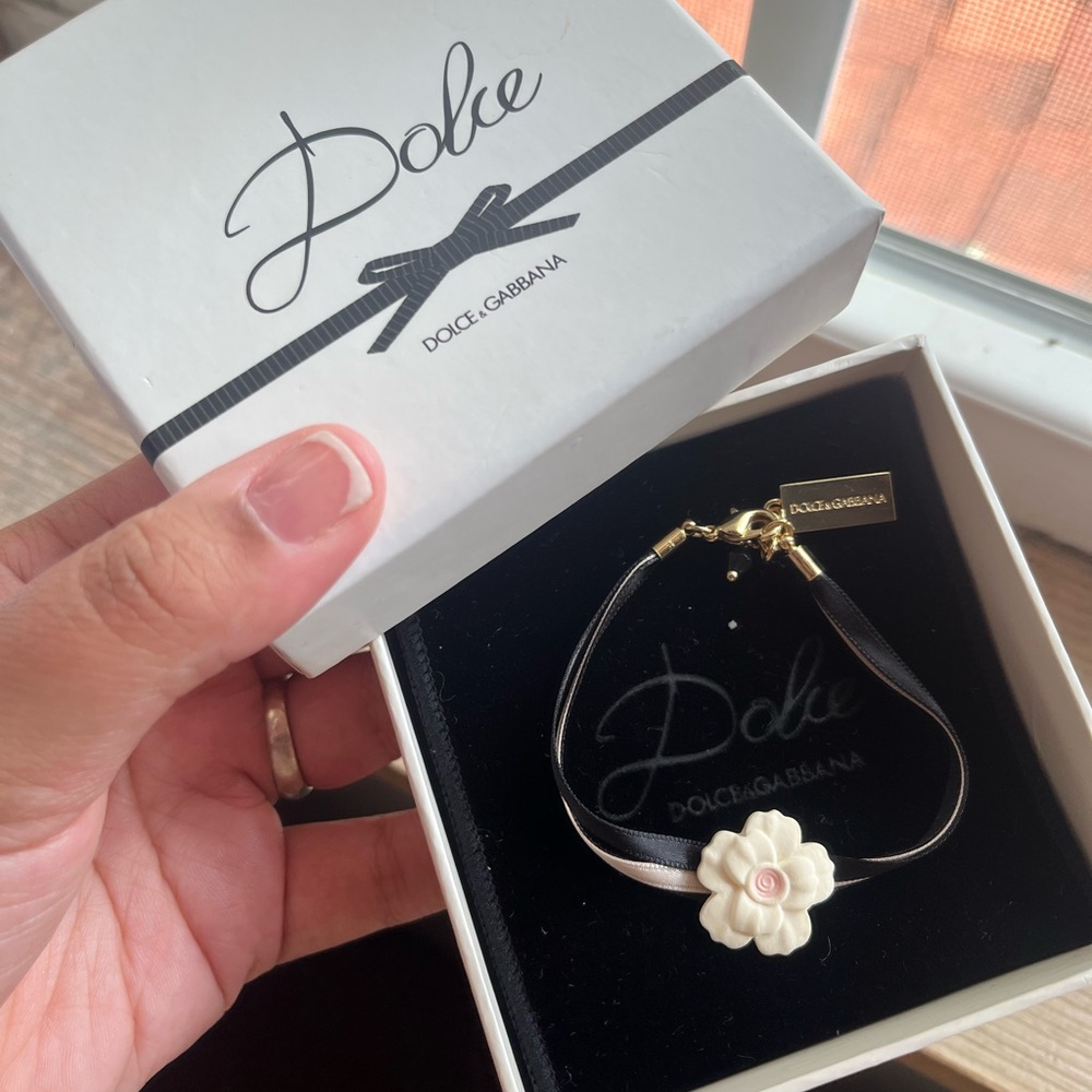 Dolce and Gabbana Flower dainty bracelet Y2K Vintage